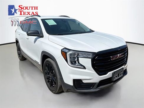 Used 2024 GMC Terrain SLE w/ Driver Convenience Package FWD image 1