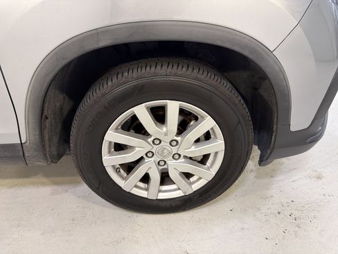 Used 2020 Honda Pilot LX image 14