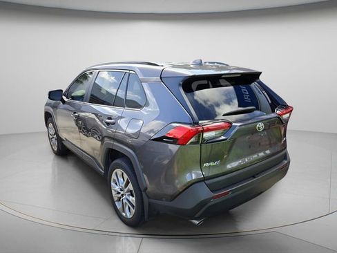 Used 2024 Toyota RAV4 XLE Premium image 7