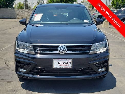 Used 2021 Volkswagen Tiguan SE R-Line AWD/4WD image 31