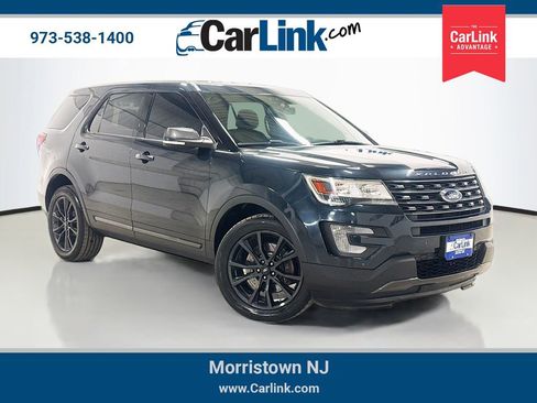 Used 2017 Ford Explorer XLT w/ Equipment Group 202A image 1