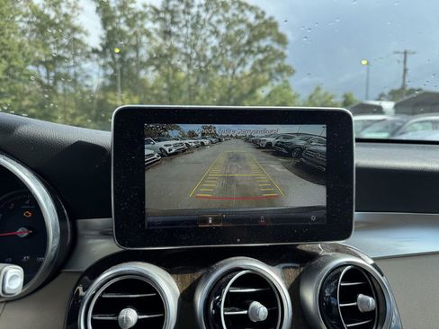 Used 2017 Mercedes-Benz GLC 300 image 14