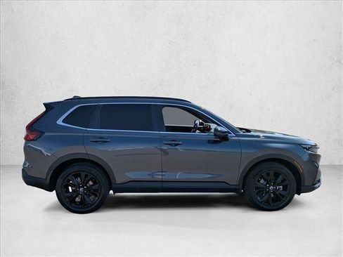 Used 2024 Honda CR-V Sport Touring image 4