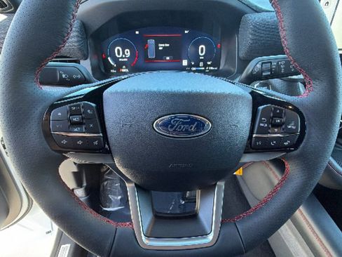 New 2026 Ford Explorer ST-Line AWD/4WD image 18