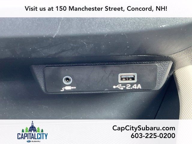 Used 2025 Subaru Forester AWD/4WD image 23