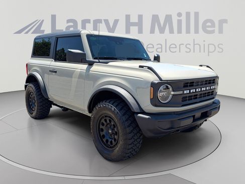 Used 2026 Ford Bronco 2-Door AWD/4WD image 8