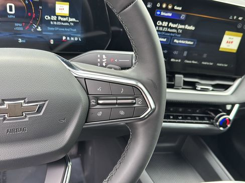 New 2026 Chevrolet Equinox LT w/ Convenience Package II image 19