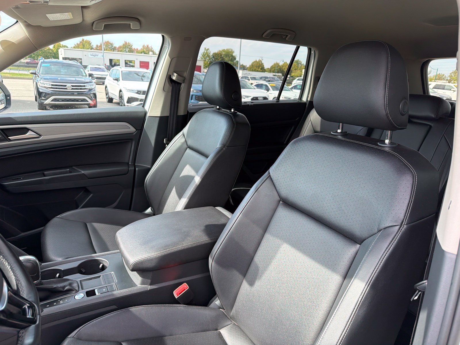 Used 2018 Volkswagen Atlas SE FWD image 20