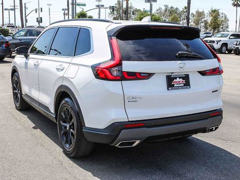 Certified 2025 Honda CR-V Sport-L image 8