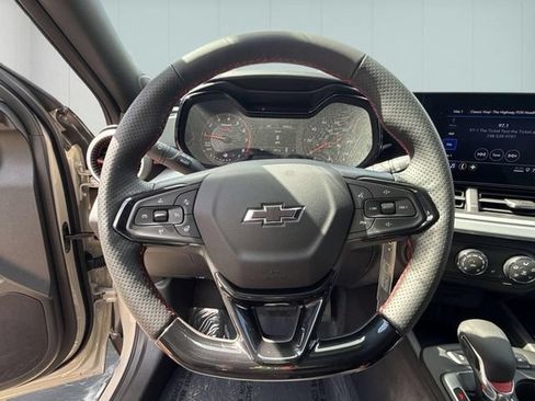 Used 2026 Chevrolet Trax RS w/ Driver Confidence Package FWD image 18