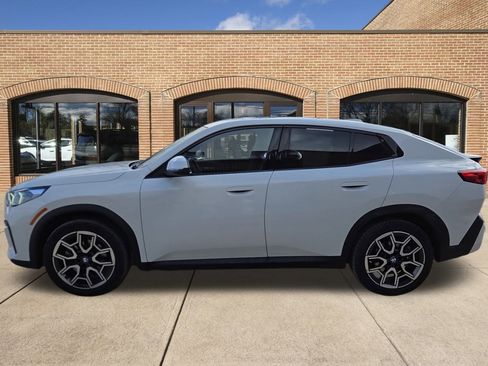 Used 2025 BMW X2 xDrive28i image 7