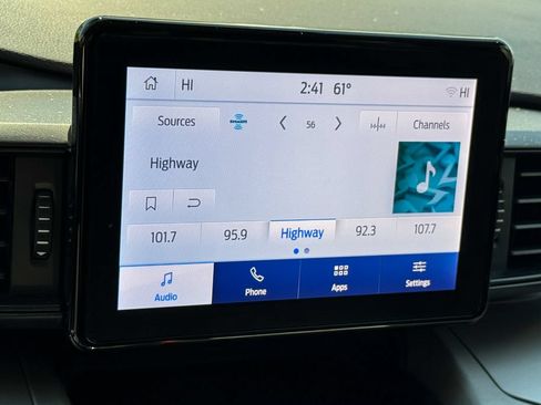 Certified 2023 Ford Explorer XLT AWD/4WD image 28