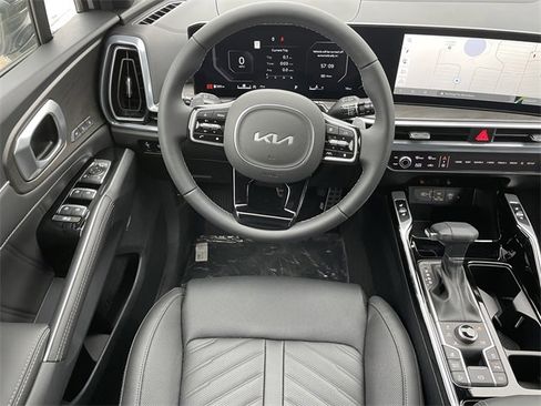 New 2025 Kia Sorento SX Prestige image 12