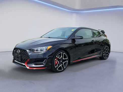 Used 2020 Hyundai Veloster N w/ Performance Package FWD image 7