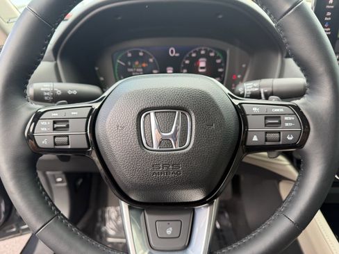 Certified 2025 Honda Accord Touring image 36