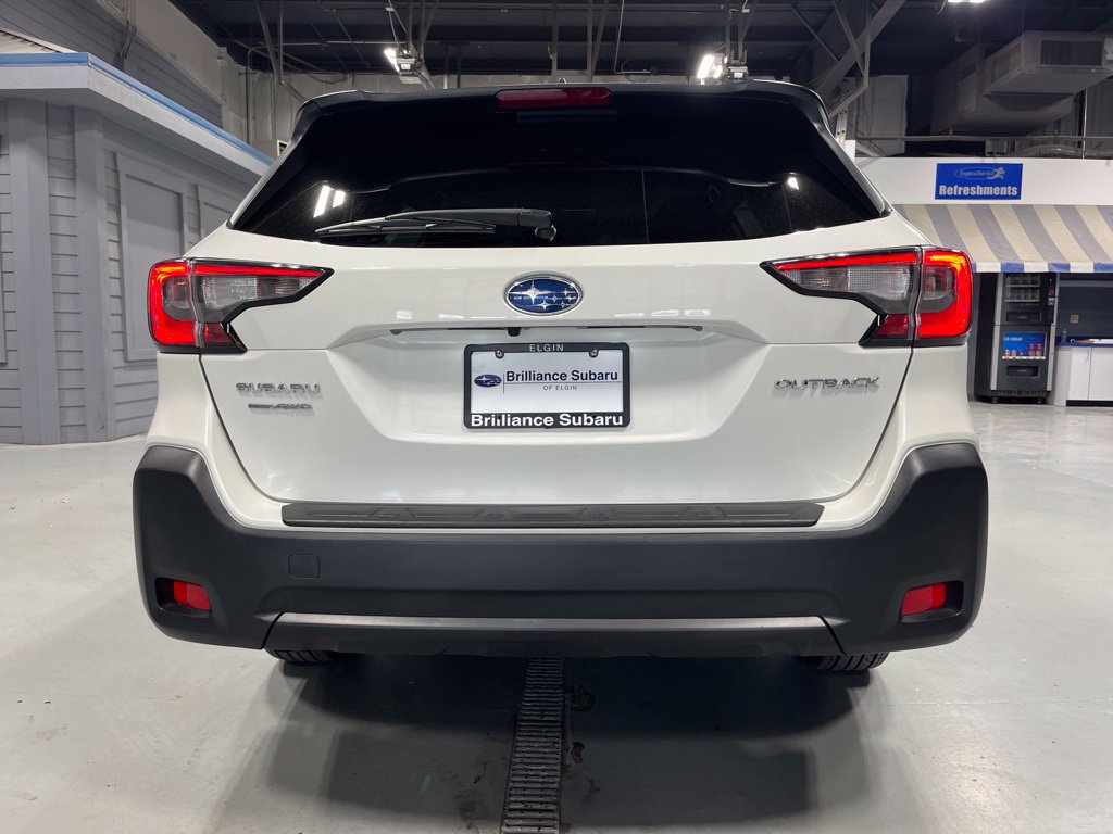 Certified 2024 Subaru Outback Premium AWD/4WD image 8