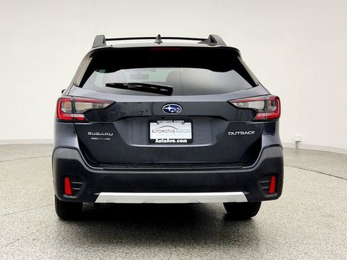 Used 2022 Subaru Outback Limited AWD/4WD image 6
