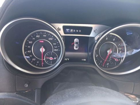 Used 2017 Mercedes-Benz SL 550 image 7