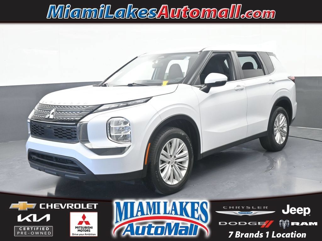 Used 2024 Mitsubishi Outlander ES FWD 360° Tour