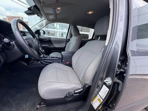 Used 2021 Toyota Tacoma SR AWD/4WD image 15