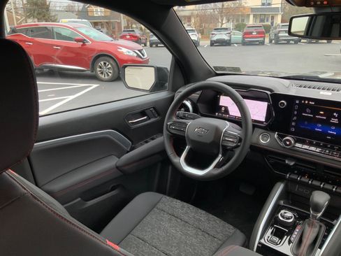 New 2026 Chevrolet Colorado Z71 w/ Technology Package image 14