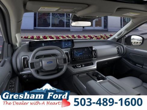 New 2026 Ford Expedition Max Active image 10