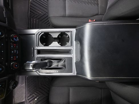 Used 2019 Ford F150 XLT w/ Equipment Group 302A Luxury AWD/4WD image 37