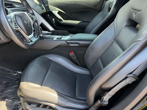 Used 2019 Chevrolet Corvette Z06 RWD image 21