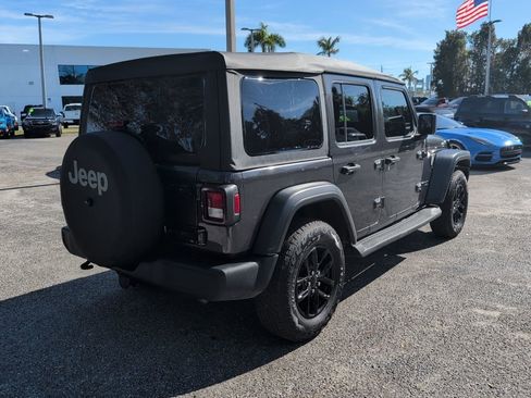 Used 2021 Jeep Wrangler Sport image 3