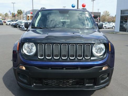 Used 2018 Jeep Renegade Sport w/ Power & Air Group image 2
