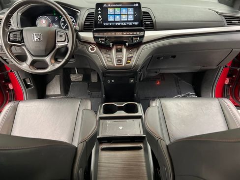 Used 2025 Honda Odyssey Sport-L image 43