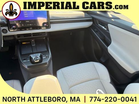 New 2026 Subaru Solterra Premium image 19