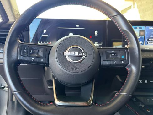 Used 2026 Nissan Kicks SR AWD/4WD image 23