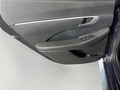 Used 2023 Hyundai Sonata SE w/ Cargo Package FWD image 25