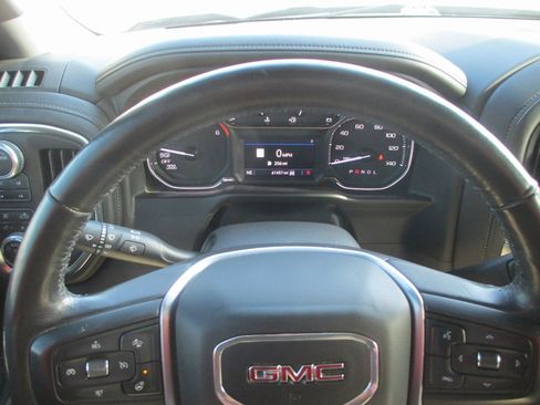 Used 2020 GMC Sierra 1500 SLT w/ SLT Premium Plus Package image 32