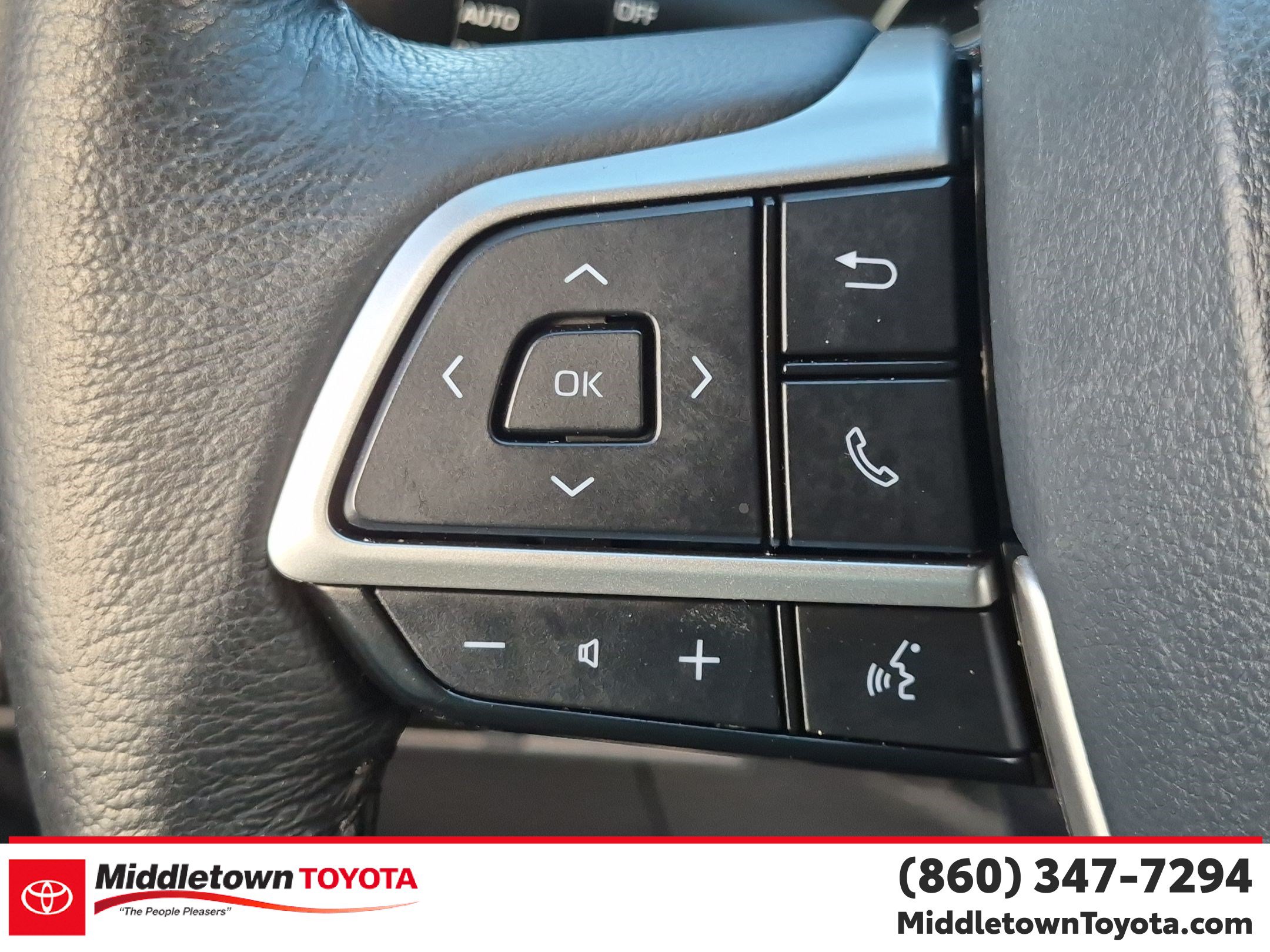 Certified 2024 Toyota Sienna XLE w/ XLE Plus Package AWD/4WD image 19