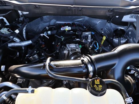 Used 2022 Ford F150 Lariat image 30