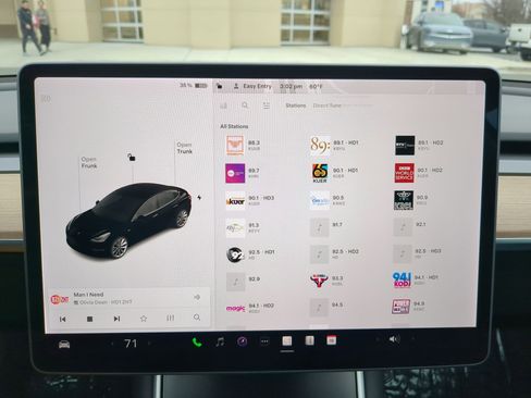 Used 2020 Tesla Model 3 Long Range image 21