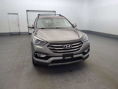 Used 2018 Hyundai Santa Fe Sport FWD image 14
