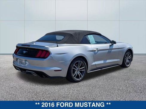 Used 2016 Ford Mustang Premium RWD image 5