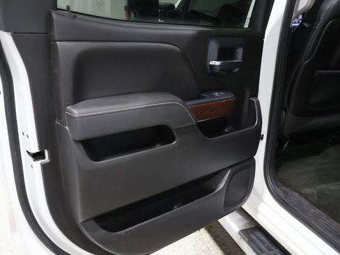 Used 2014 GMC Sierra 1500 SLE w/ SLE Value Package image 20