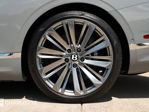 Used 2022 Bentley Continental GT Speed AWD/4WD image 11