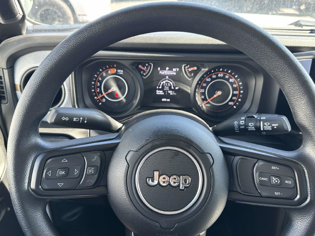 Used 2026 Jeep Wrangler Unlimited Sport AWD/4WD image 19