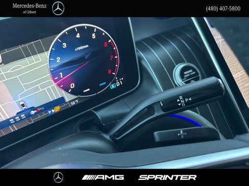 Certified 2025 Mercedes-Benz GLC 300 4MATIC image 27