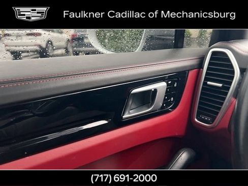 Used 2021 Porsche Cayenne S AWD/4WD image 25