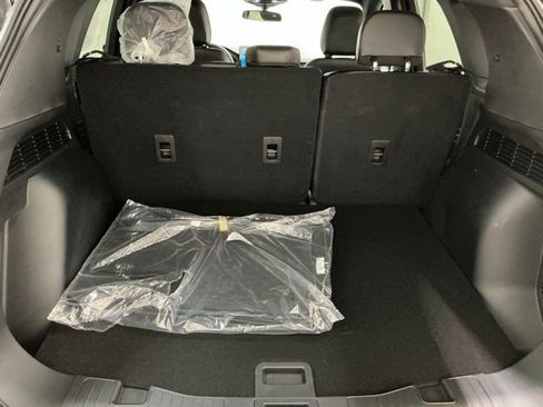 New 2026 Ford Escape ST-Line w/ Tech Pack #1 image 16