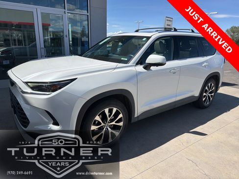 Certified 2024 Toyota Grand Highlander AWD Hybrid image 4