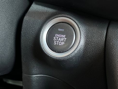 Used 2021 Hyundai Kona SEL w/ Cargo Package image 28