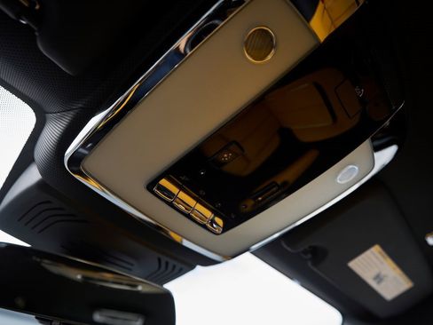 Used 2025 Rolls-Royce Ghost Black Badge image 82