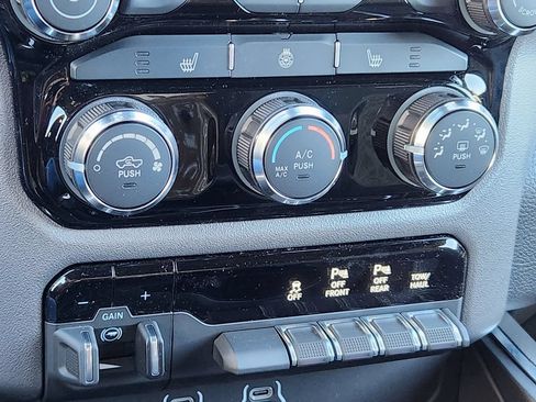 New 2026 RAM 1500 Big Horn w/ Night Edition AWD/4WD image 11